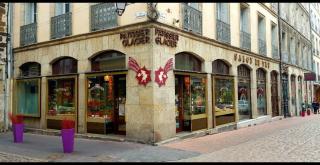 Boulangerie Au Cyrano: Pâtisserie Salon de Thé Traiteur Chocolatier Puy en Velay 0