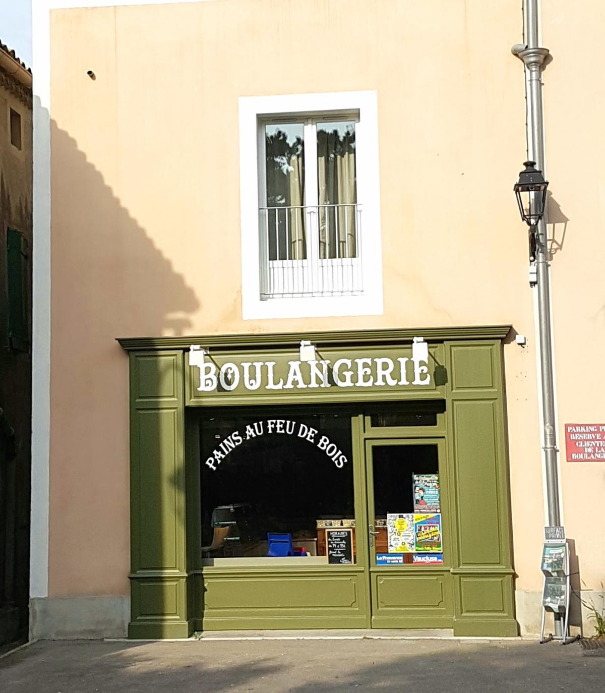 Boulangerie Georges - Boulangerie au feu de bois et pâtisserie