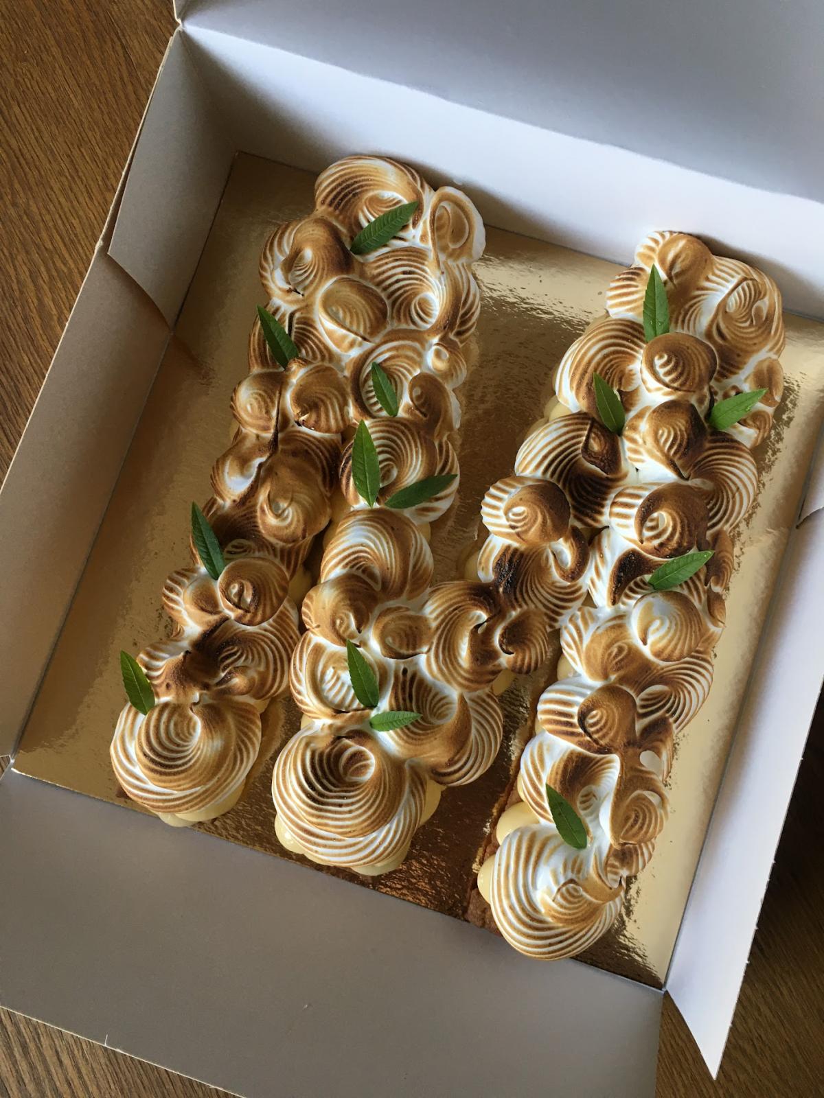 Yvette à bicyclette