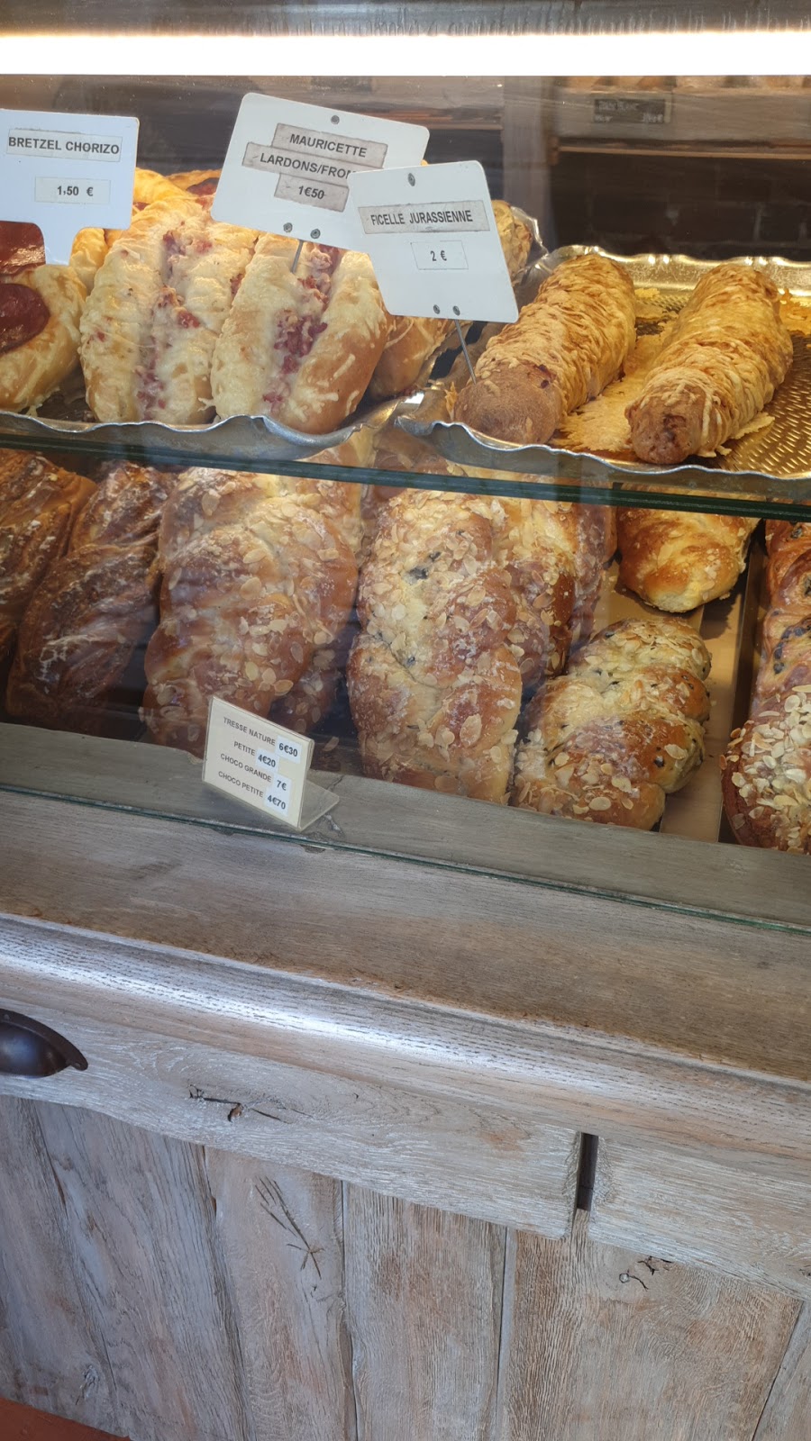 Boulangerie Pâtisserie Suhner pains a l'ancienne