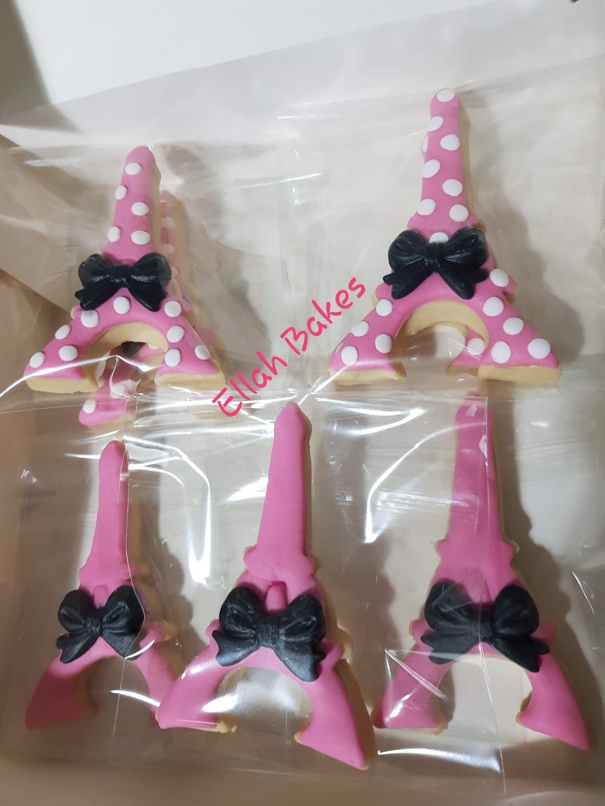 Ellah Bakes