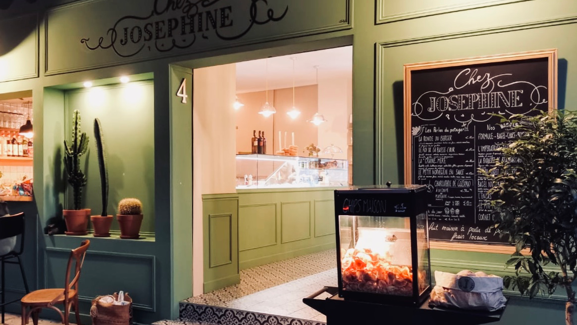 Chez Josephine
