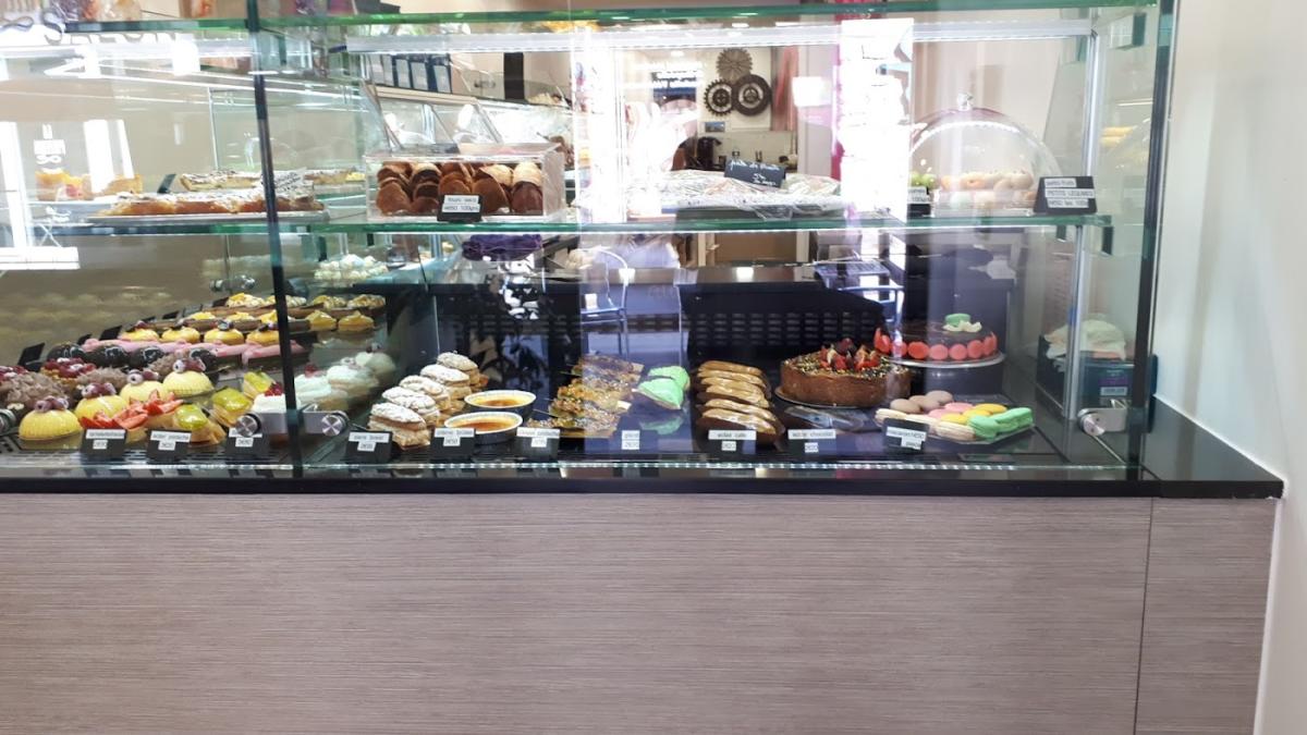 AU DOUX PALAIS - MAISON ROY