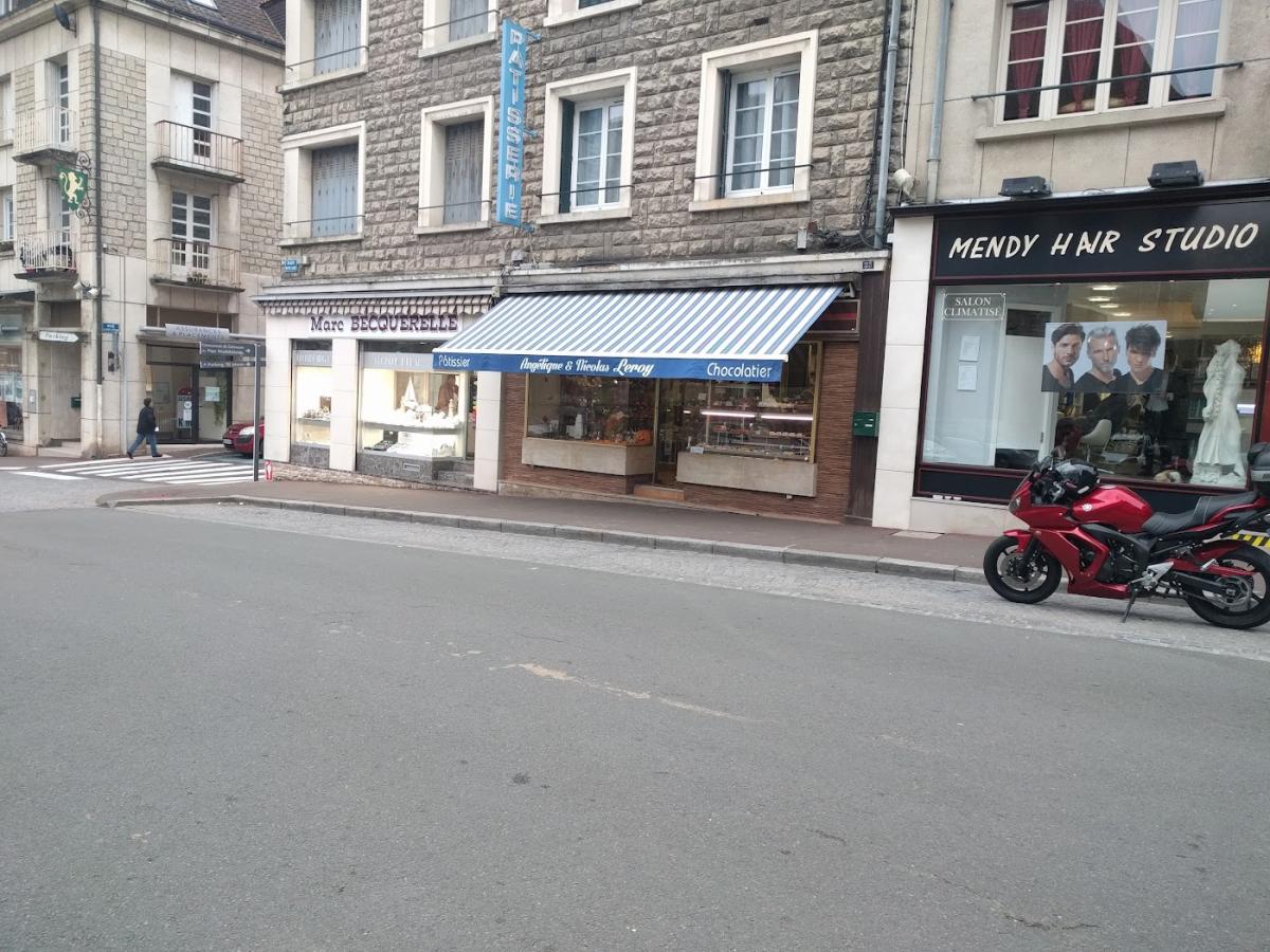 Pâtisserie Chocolaterie Leroy A et N