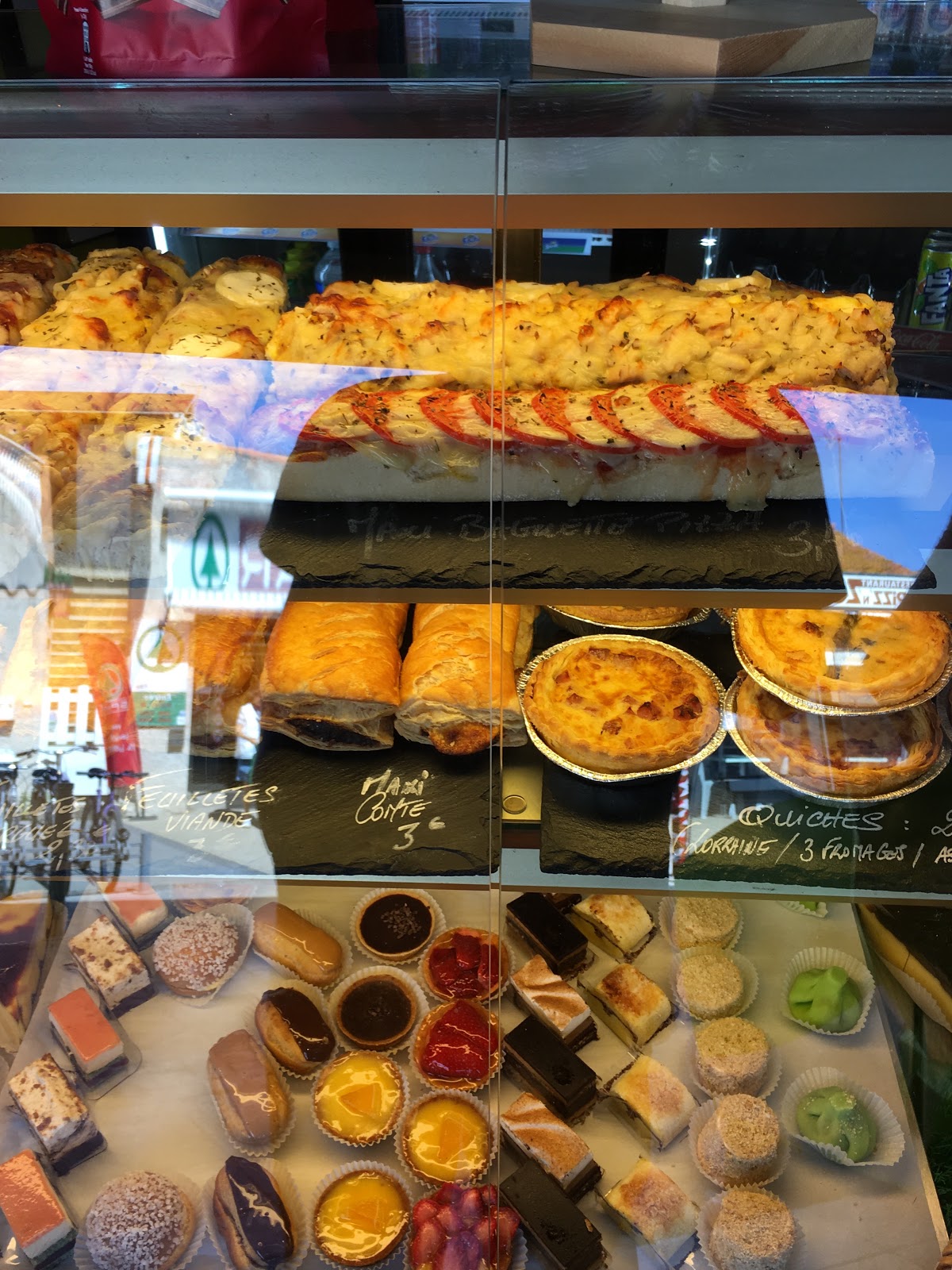 DOUCEURS ET GOURMANDISES