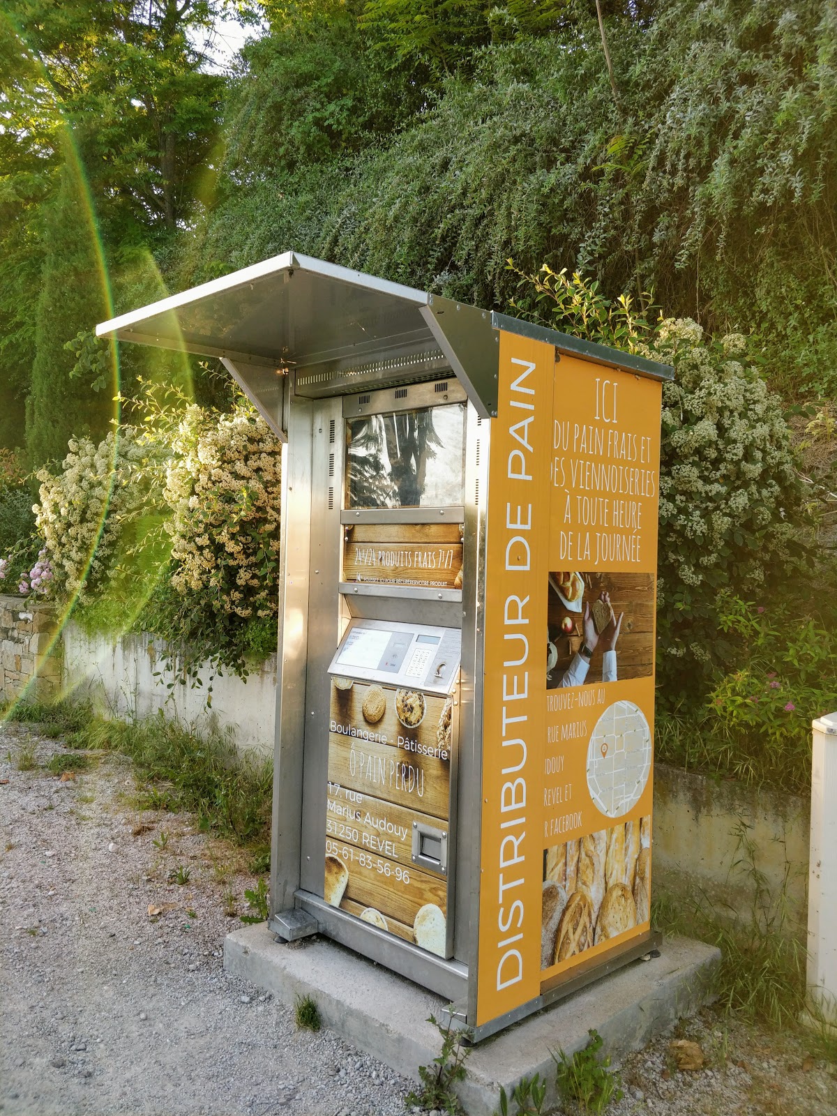 Distributeur pain frais 24/7