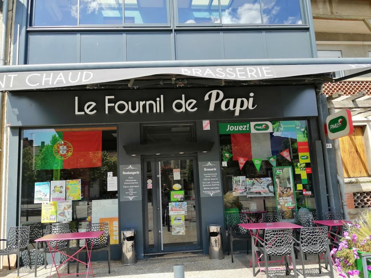 LE FOURNIL ET LA TABLE DE PAPI