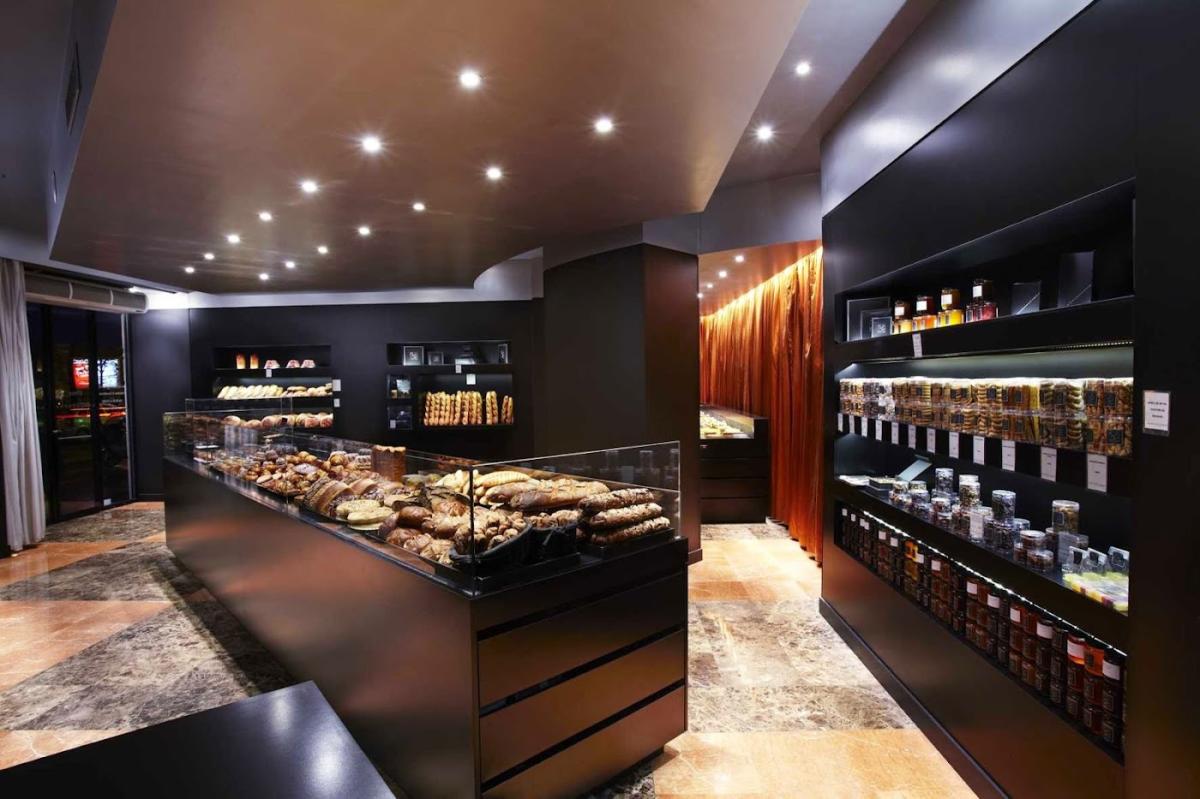 Des Gâteaux et du Pain Claire Damon Montparnasse