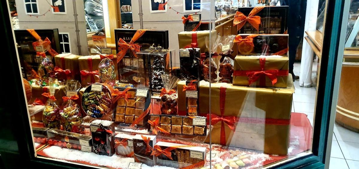 À la Mère de Famille