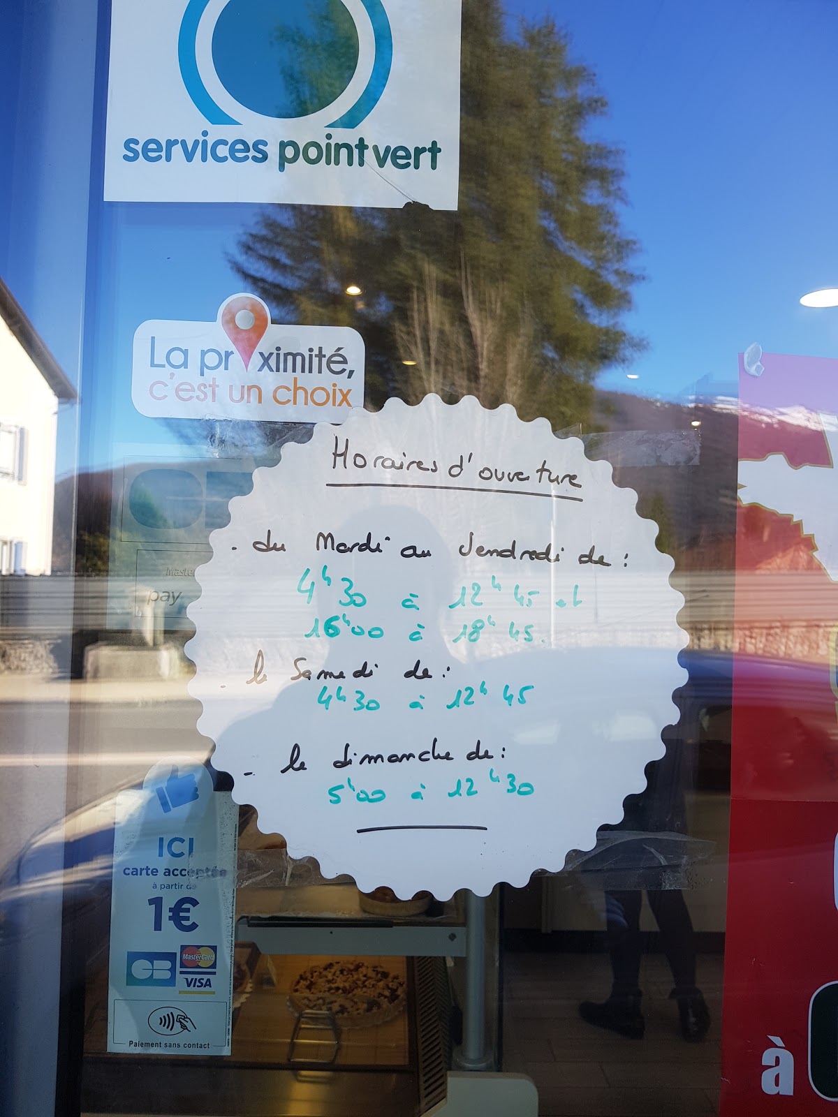 La main à la pate