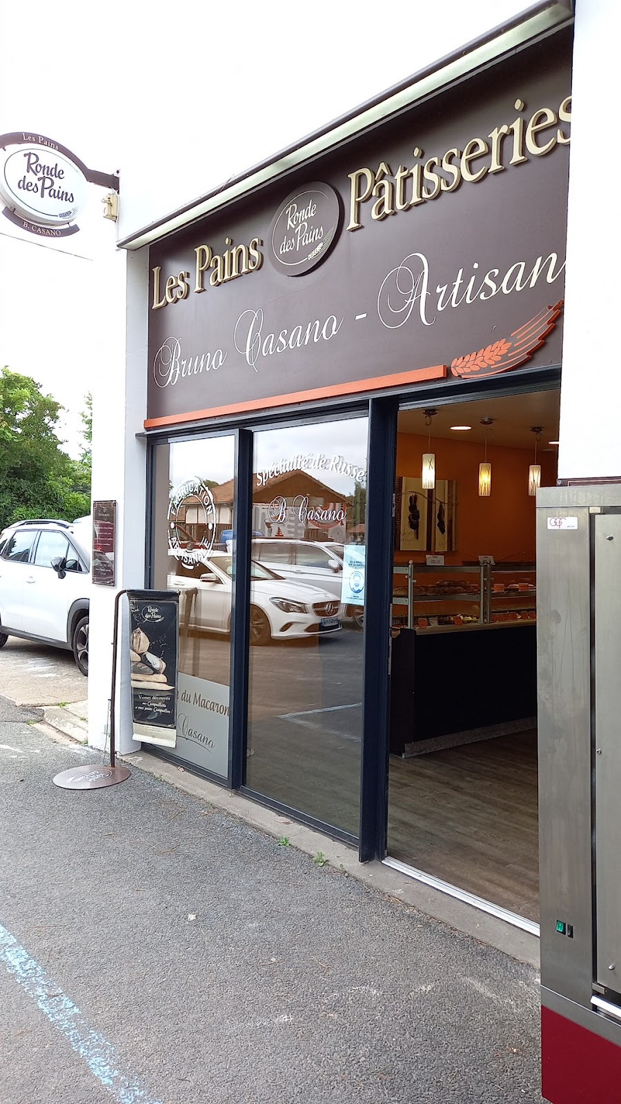 Les Pains Pâtisseries