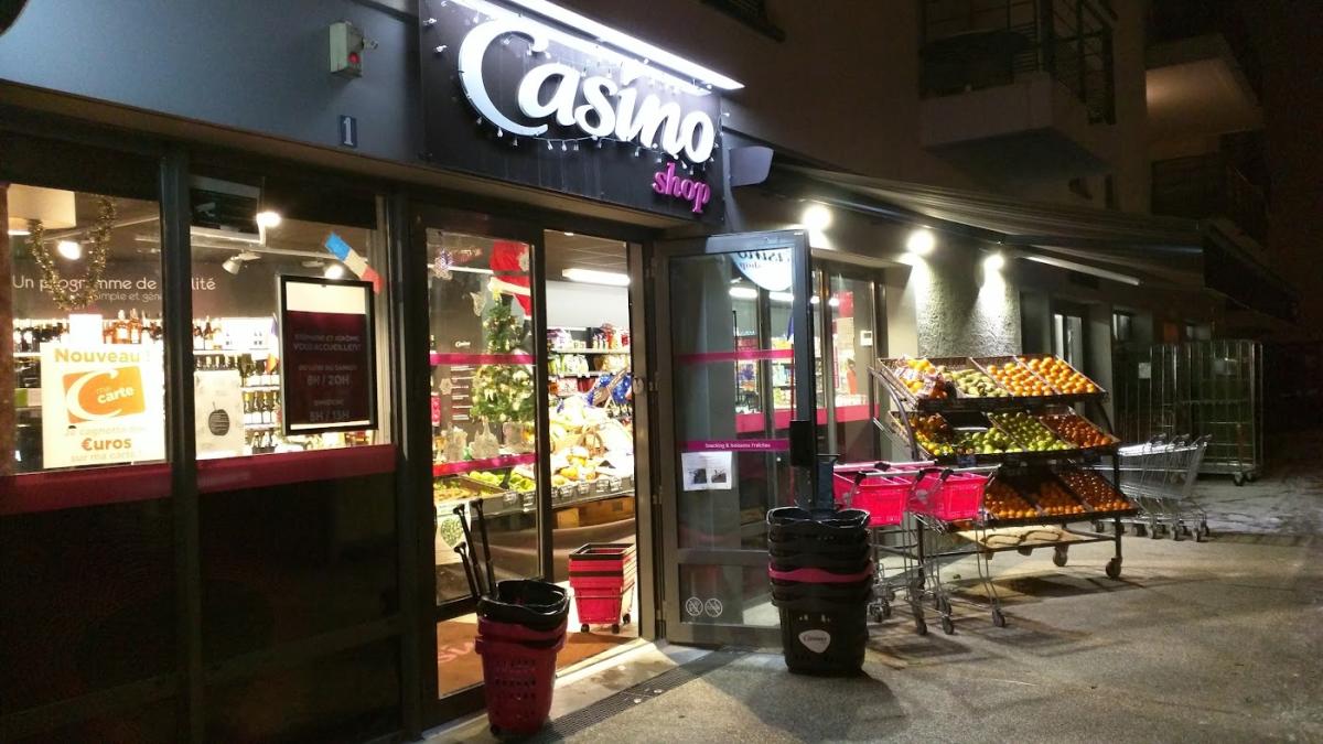 Le Petit Casino
