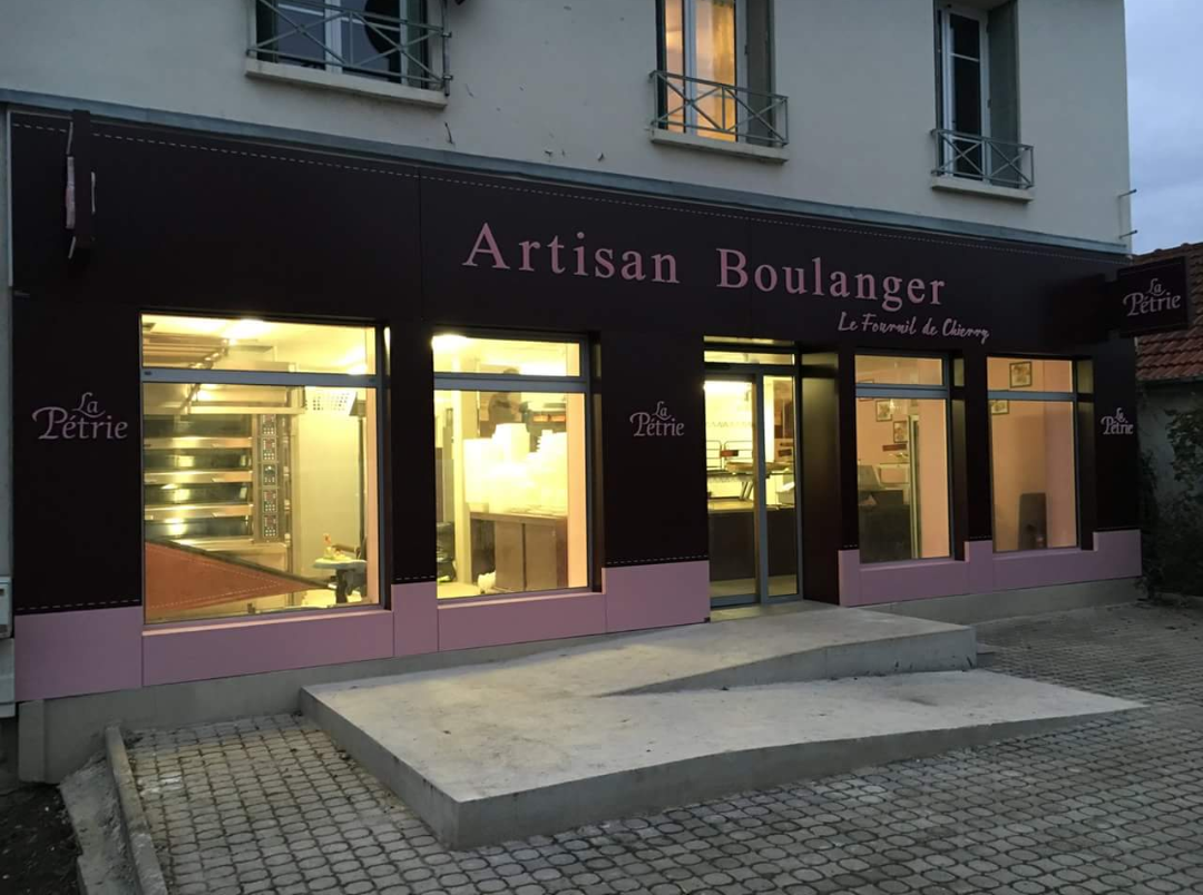 Artisan Boulanger "Le Fournil De Chierry"