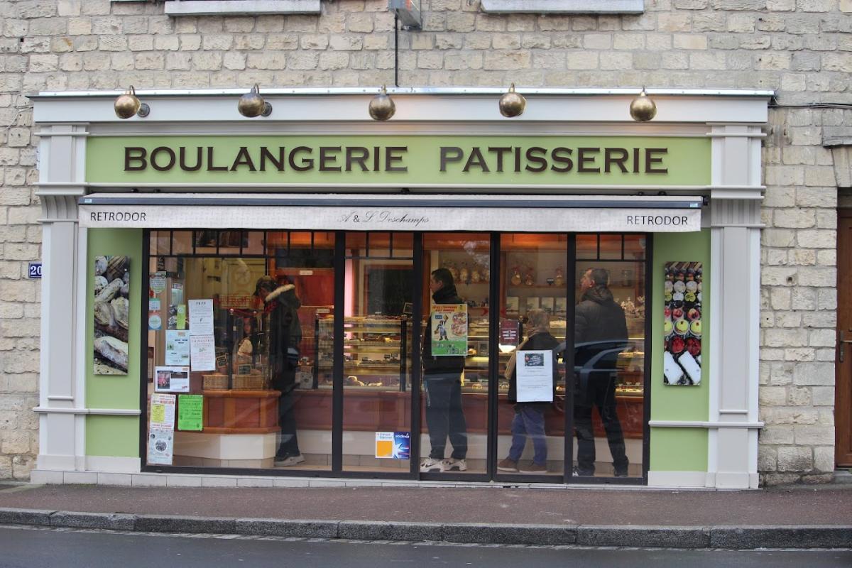 Boulangerie Pâtisserie "Le fournil de lea Mr et Mme Deschamps"