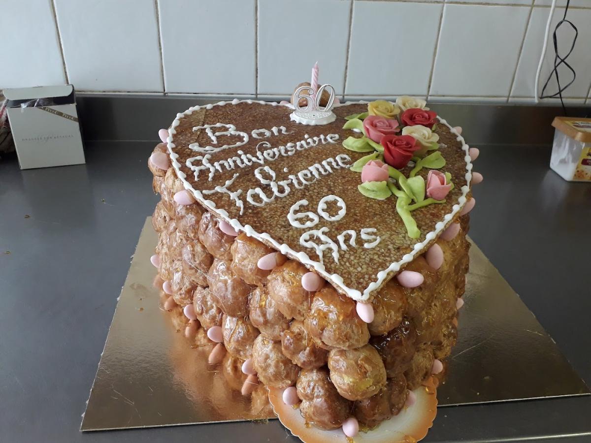 Boulangerie Patisserie R . Amiel