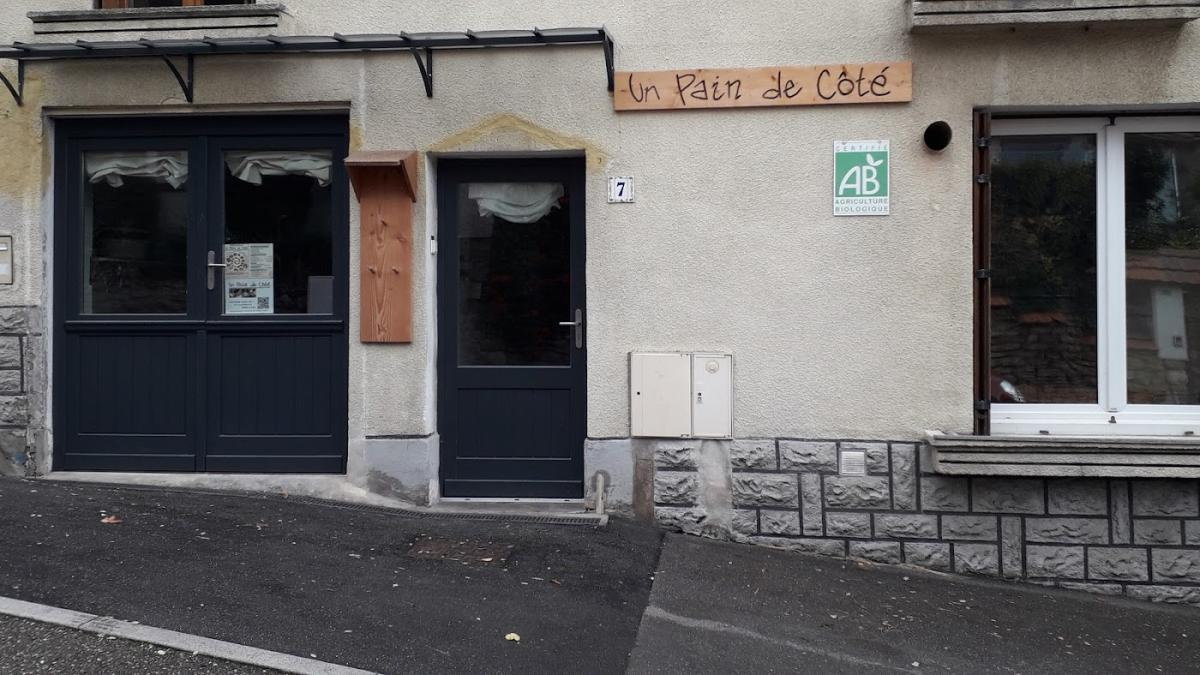 Un pain de côté