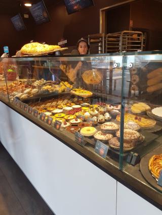 Boulangerie Le pain du jour 0