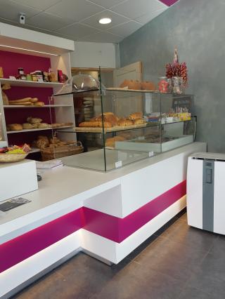 Boulangerie Au Pain Rustique 0