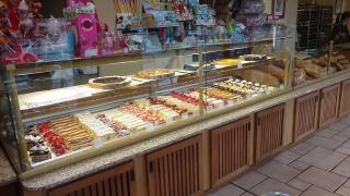Boulangerie Viennoiserie Pâtisserie 
