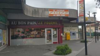 Boulangerie Au Bon Pain Le Fournil 0