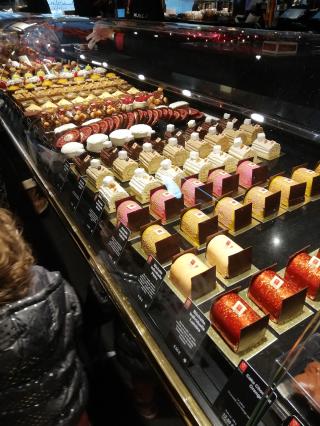 Boulangerie Chocolaterie Sève - Les Halles de Lyon Paul Bocuse 0