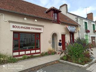 Boulangerie Au Pain Croissant 0