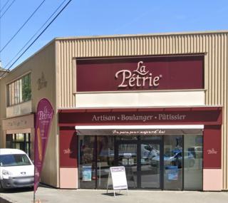 Boulangerie Le Pétrie Artisan Boulanger 0