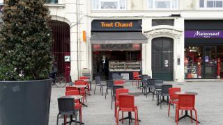 Boulangerie TOUT CHAUD 0