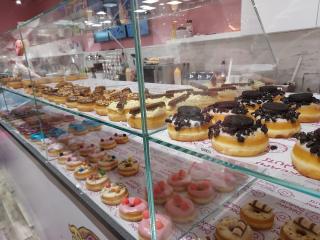 Boulangerie Dreams Donuts 0