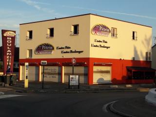 Boulangerie Le Pétrin Ribeïrou 0