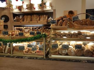 Boulangerie Du Pain Sur La Planche 0
