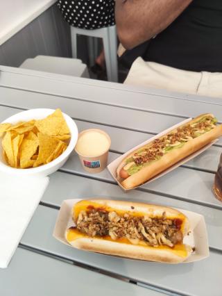 Boulangerie Hot Dog House 2