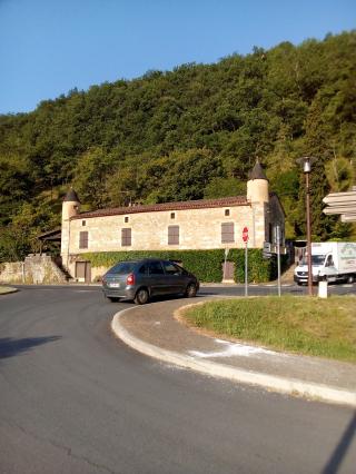 Boulangerie Maison Carré 0