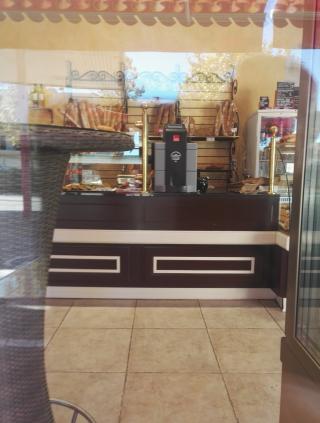 Boulangerie Boulangerie rose, La Collégiale 0