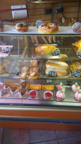 Boulangerie Artisanale Boulangerie Patisserie 0