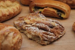 Boulangerie Boulangerie À Toute Heure - Frank Pavy 0