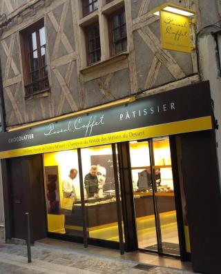 Boulangerie Maison Caffet - Chocolatier Pâtissier - Nevers 0