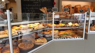 Boulangerie Le Bonheur est dans le Pain 1