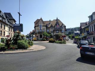 Boulangerie La Blonvillaise 2