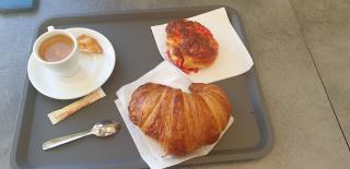 Boulangerie Aux Délices Du Fournil 0