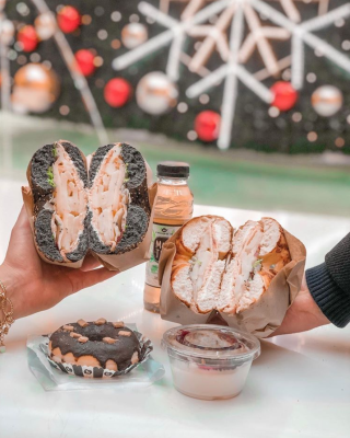 Boulangerie Bagel Corner - Bagel Donut Café 0