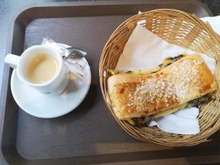 Boulangerie BOULANGERIE MÈRE et fils ancien Pain D'Antan 0