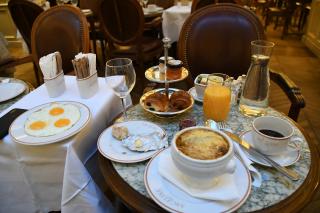 Boulangerie Angelina Paris 0