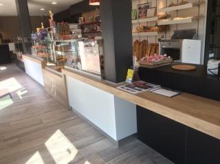 Boulangerie Boulangerie - Pâtisserie - aux 4 saisons Sandwicherie 0