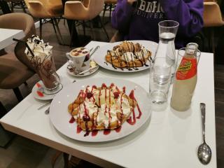 Boulangerie Waffle & Café 0