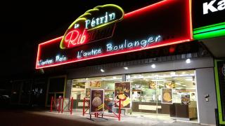 Boulangerie Le Pétrin Ribeïrou 0