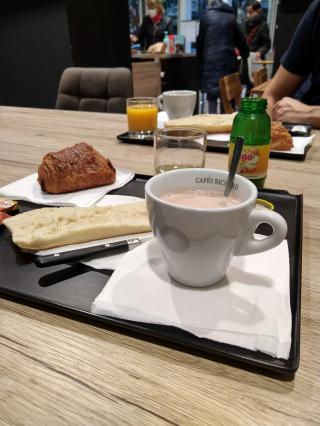 Boulangerie Baguettes & Délices République 0