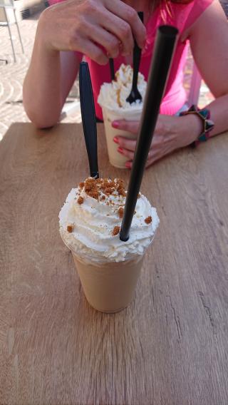 Boulangerie TOUT CHAUD 0