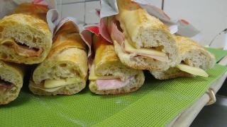 Boulangerie Au Pêche Mignon/ Mendes Mario 0