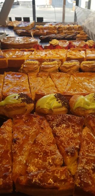 Boulangerie Boulangerie-Pâtisserie Les Maîtres du Pain 0